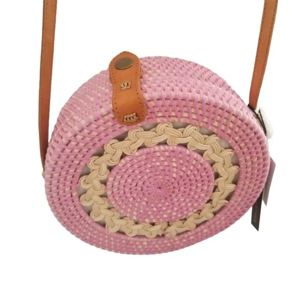 Handwoven Rattan Purse - Picture 2 of 4